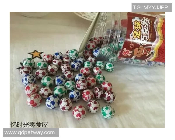 制作独特足球明星书签的详细教程与创意分享